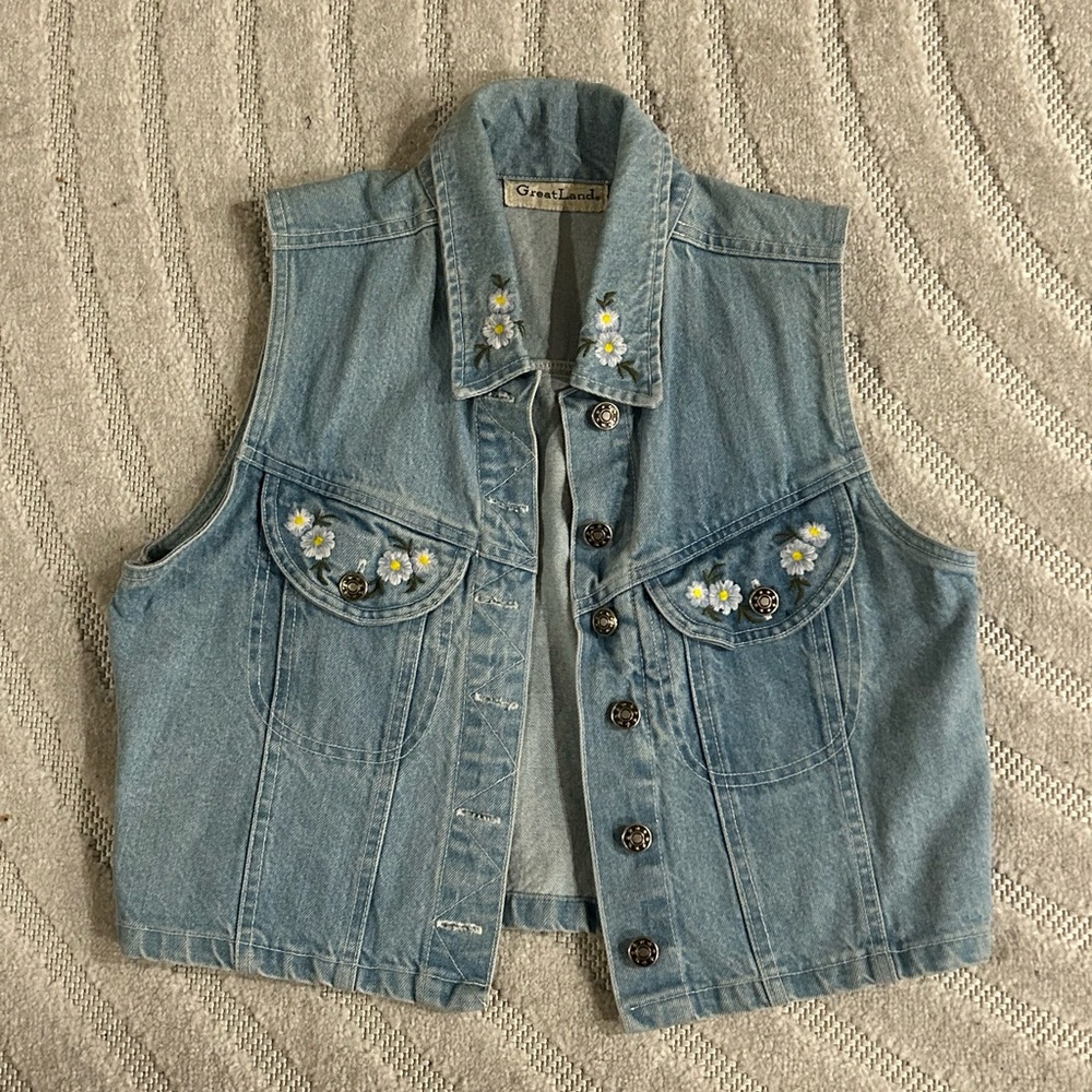 Vintage 90s Great Land Denim Daisy Embroidered Vest - S